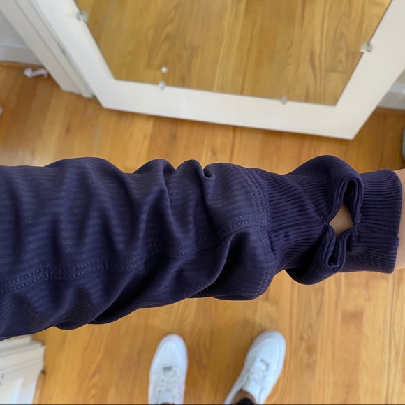 Lululemon In Flux Jacket - Picture 4 of 8